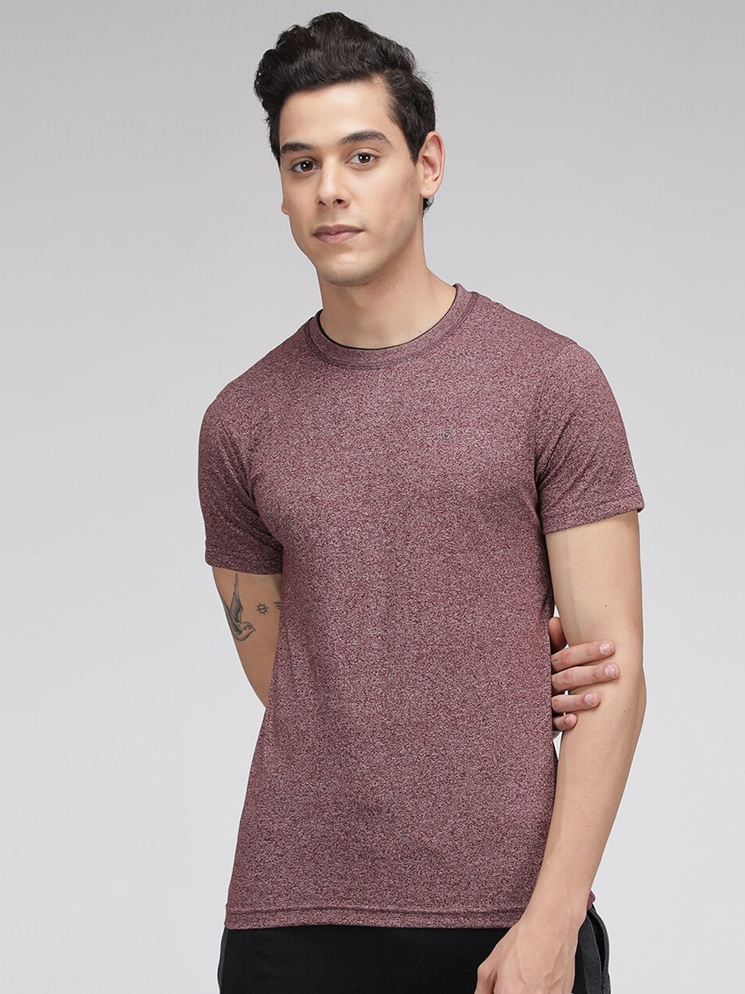 

SPORTO Self Deisgn Round Neck Casual T-Shirt, Red
