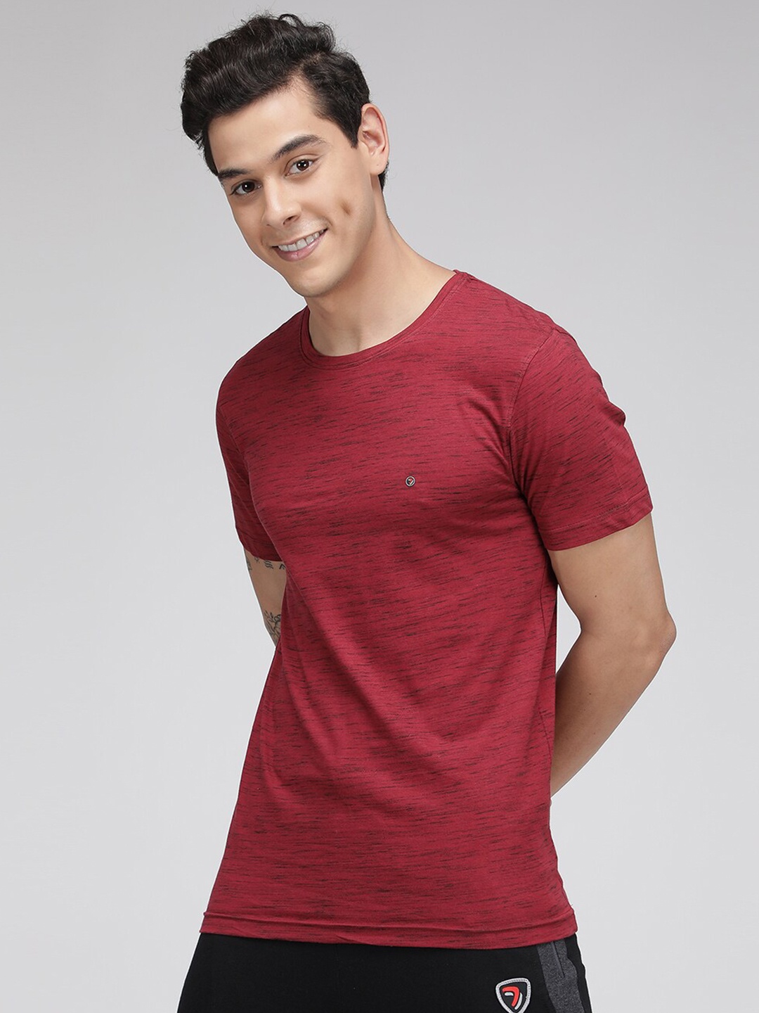 SPORTO Round Neck Short Sleeves T-shirt, Red