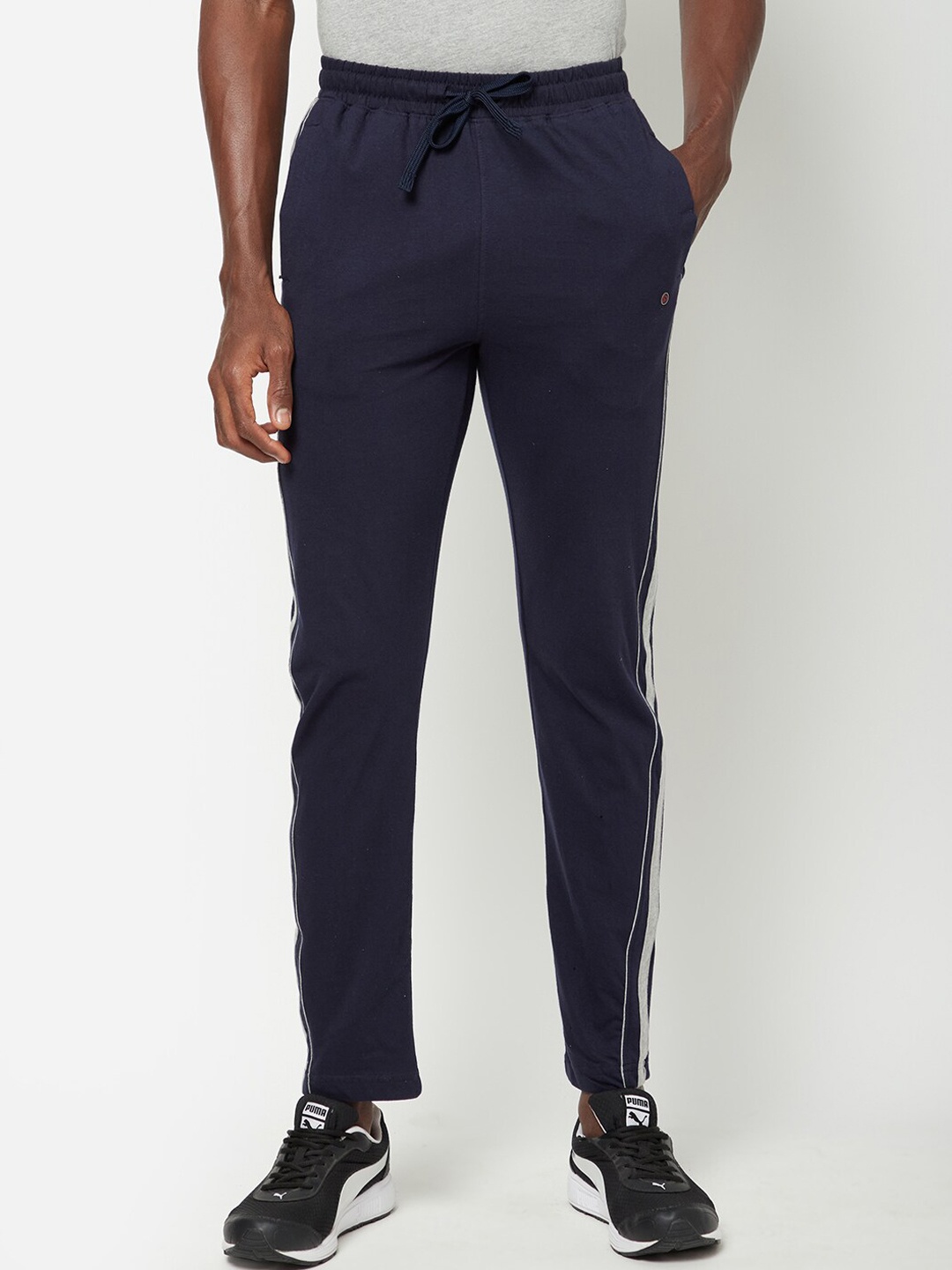 SPORTO Men Side Striped Mid-Rise Track Pants, Navy blue
