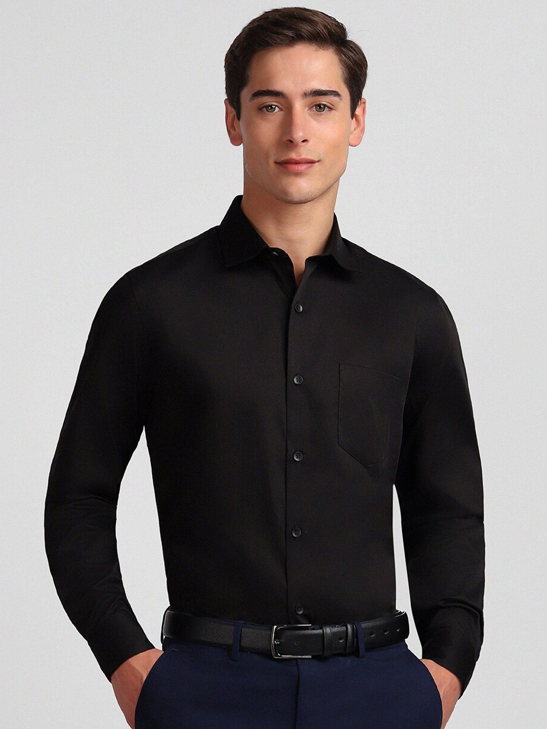 

Allen Solly Slim Fit Pure Cotton Formal Shirt, Black