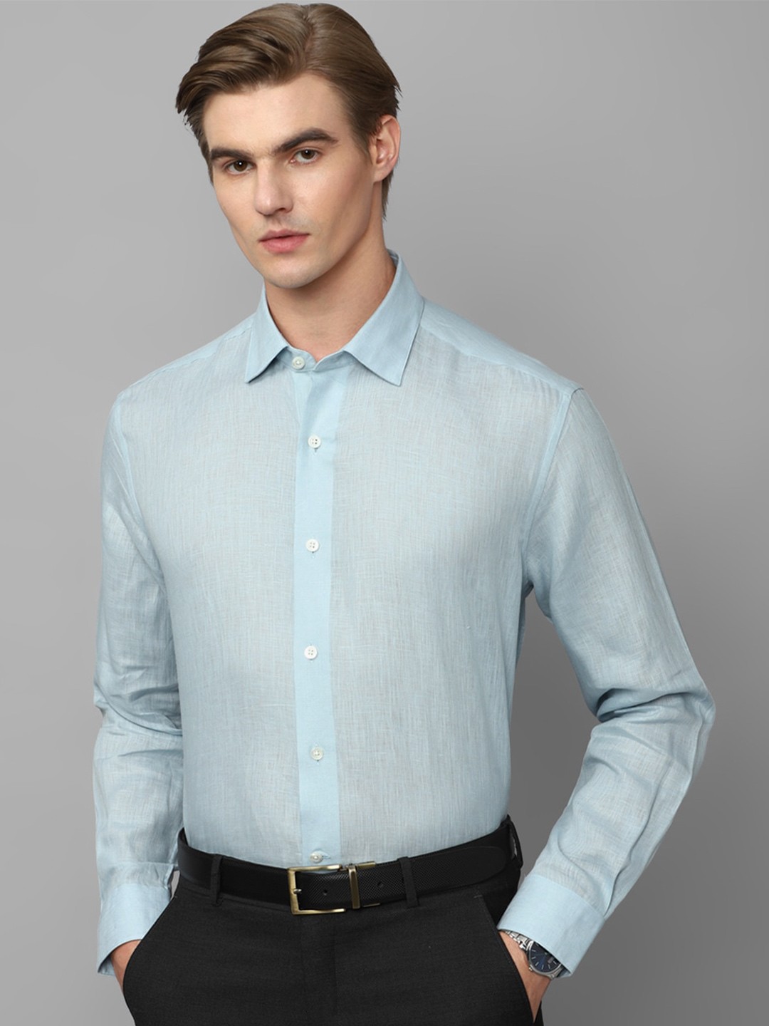 

Luxure by Louis Philippe Spread Collar Pure Linen Formal Shirt, Blue