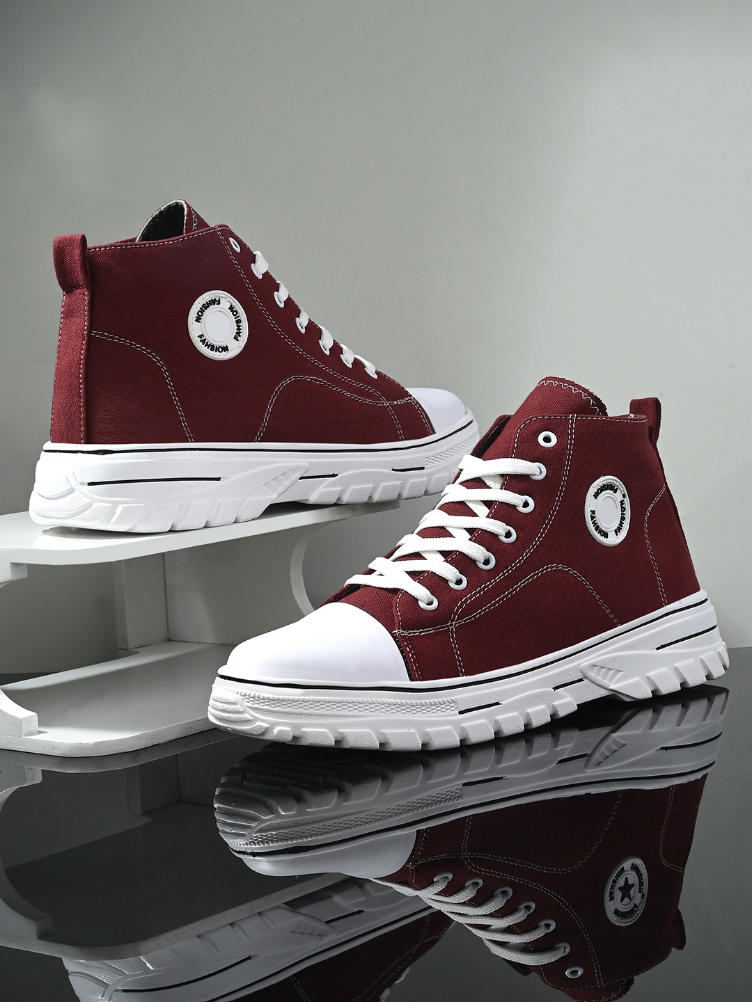 

Kook N Keech Men Maroon And White Comfort Insole Mid-Top Sneakers