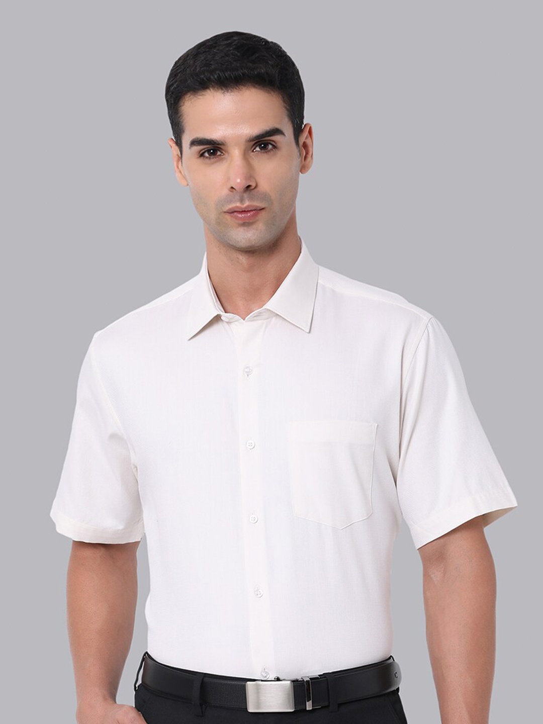 

Van Heusen Spread Collar Opaque Pure Cotton Formal Shirt, White