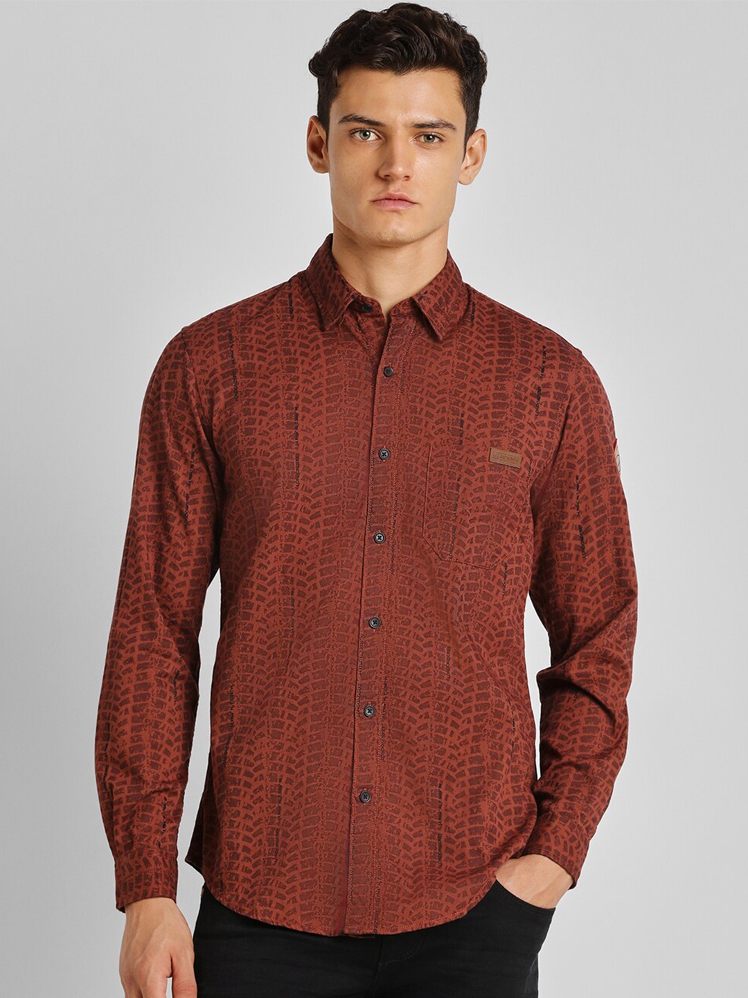 

Peter England Casuals Printed Pure Cotton Casual Shirt, Brown