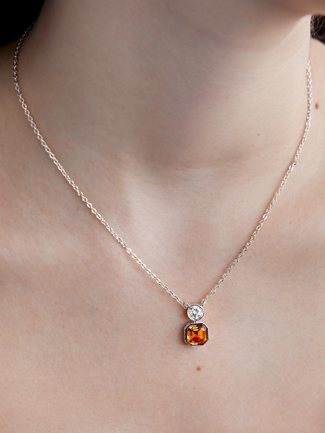 

AIKA BY MINUTIAE Silver-Plated Crystal Necklace