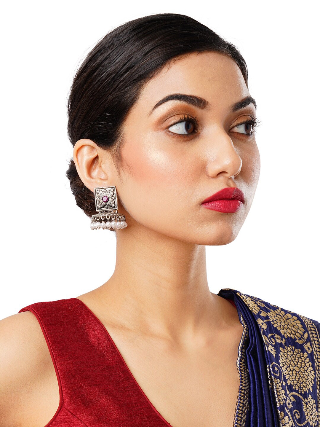 

Anouk Silver-Plated Oxidised Dome Shaped Jhumkas Earrings