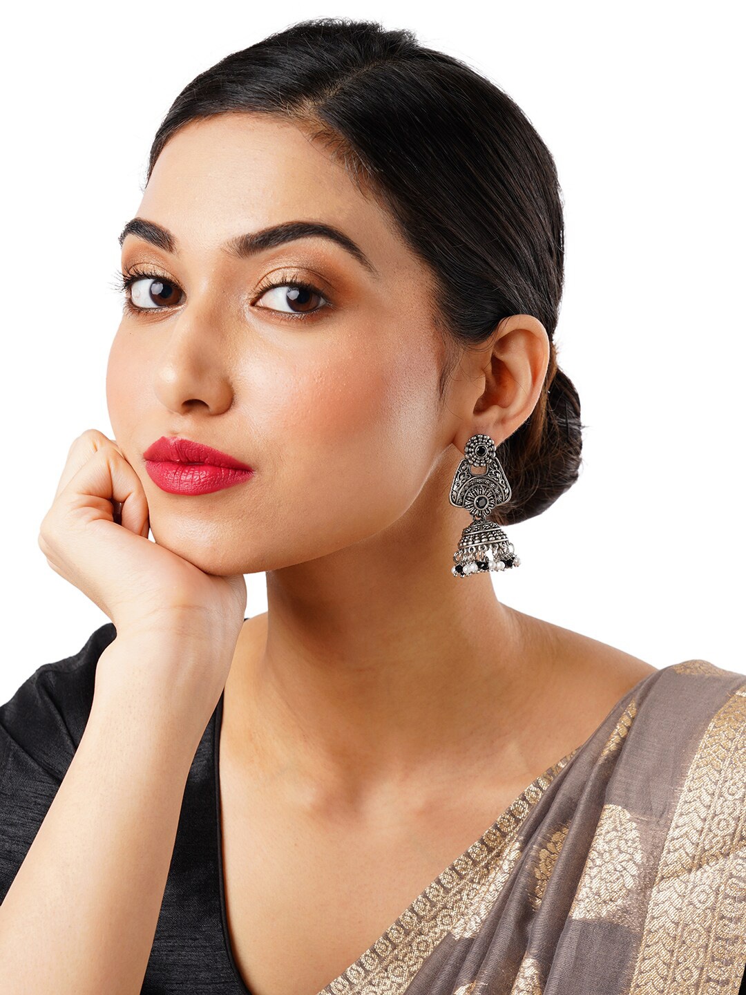

Anouk Silver-Toned Teardrop Shaped Jhumkas Earrings