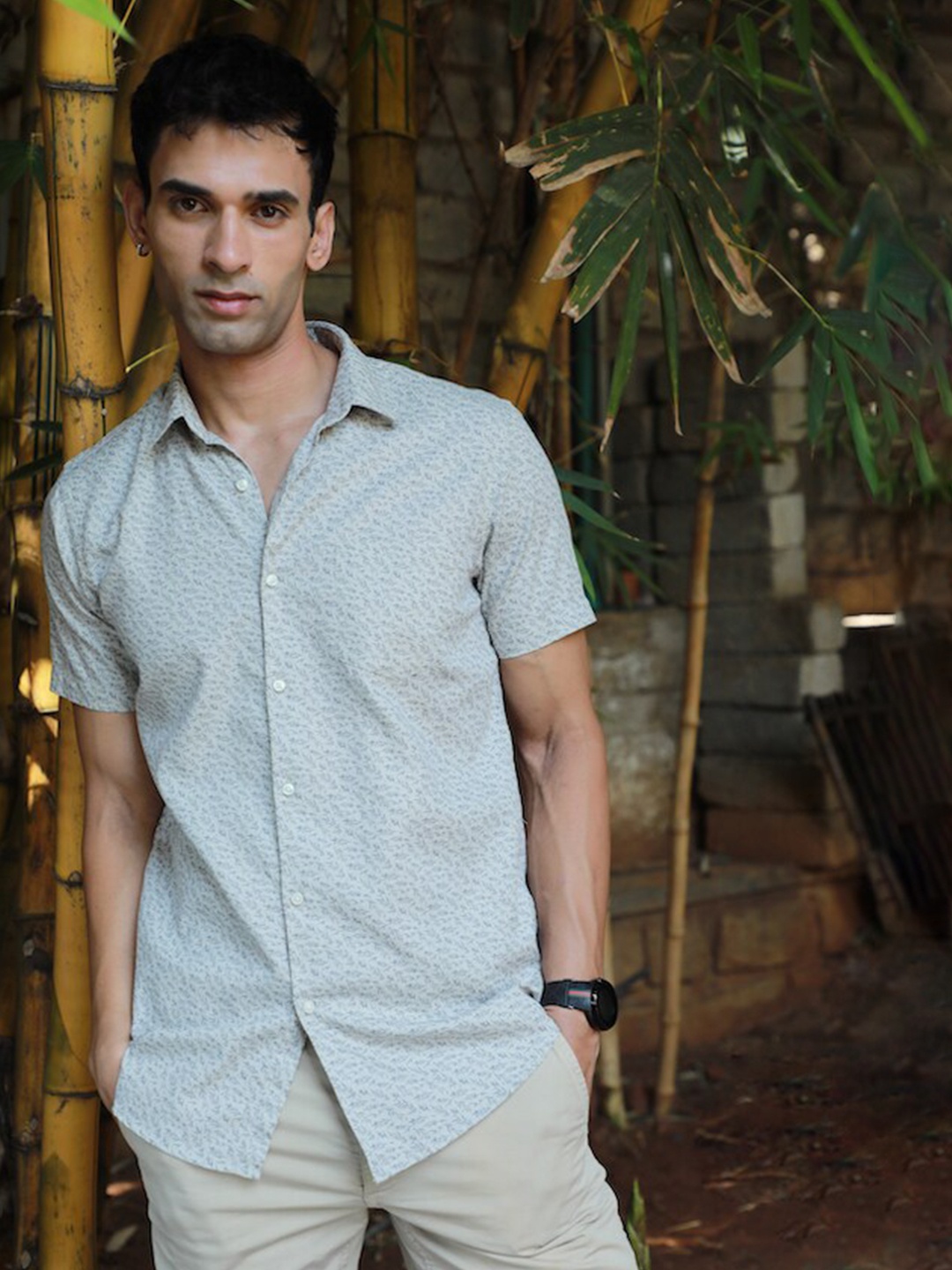 

POE Men Beige Smart Slim Fit Micro Ditsy Printed Cotton Linen Shirt