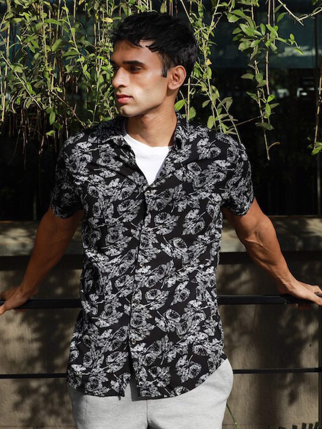 

POE Smart Slim Fit Opaque Printed Linen Cotton Casual Shirt, Black