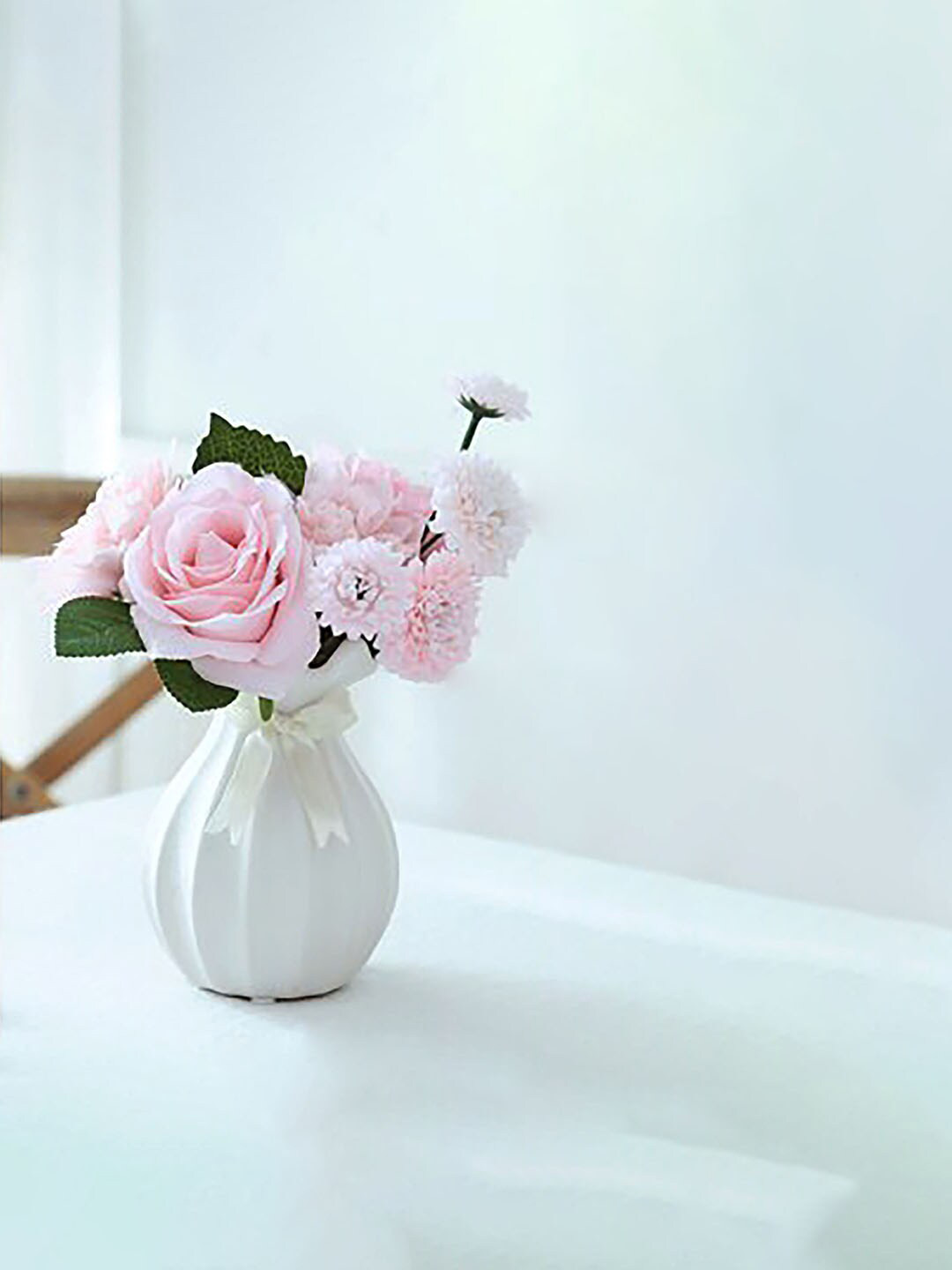 

Art Street White Origami European Style Ceramic Vases