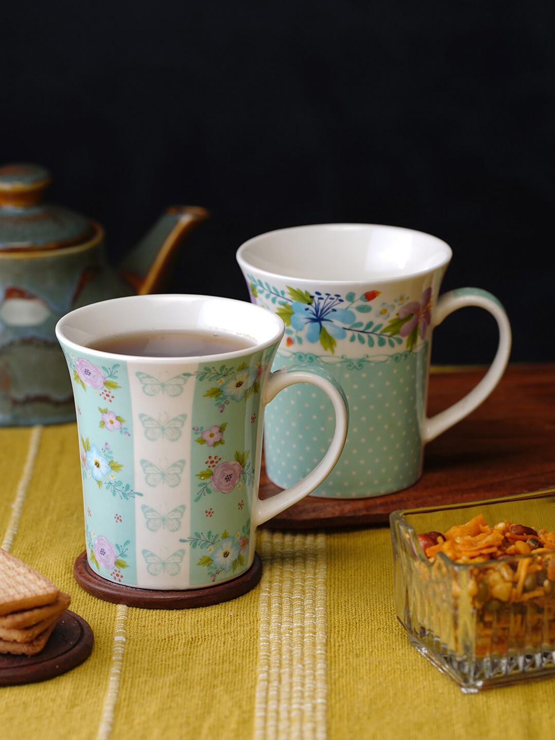 

ceradeco Assorted 2 Pieces Floral Printed Ceramic Glossy Mugs-350ml