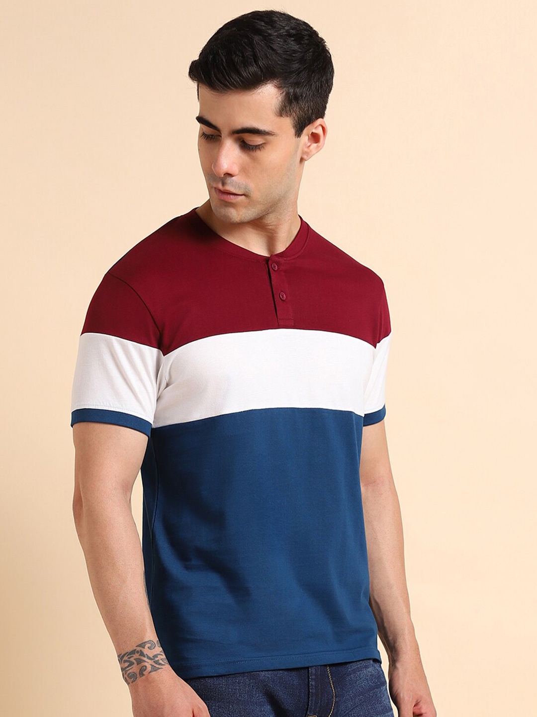 

Dennis Lingo Colourblocked Henley Neck Pure Cotton Slim Fit T-shirt, Navy blue