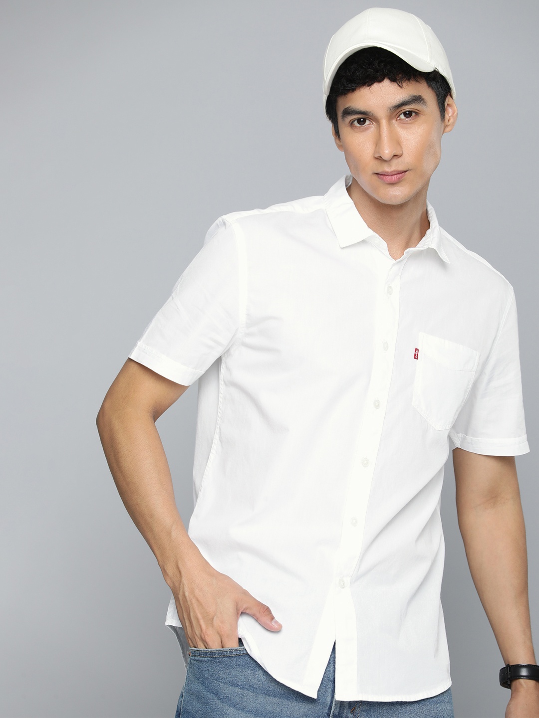 

Levis Slim Fit Pure Cotton Casual Shirt, White