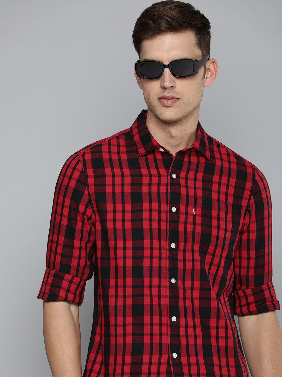 

Levis Slim Fit Pure Cotton Checked Casual Shirt, Red