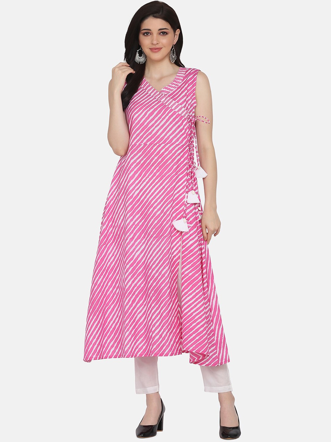 

Saanjh Pink & White Leheriya Printed Pure Cotton Kurta With Trousers