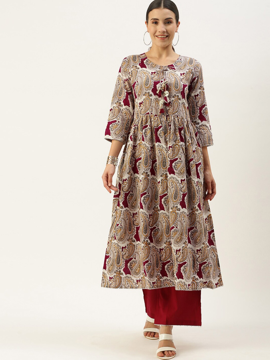

Saanjh White Paisley Printed Pure Cotton Kurta With Palazzos