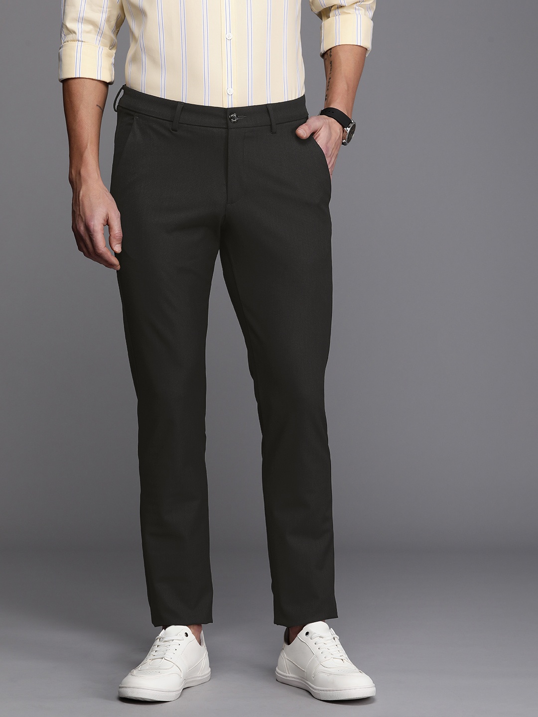 

Allen Solly Men Mid-Rise Slim Fit Trousers, Black