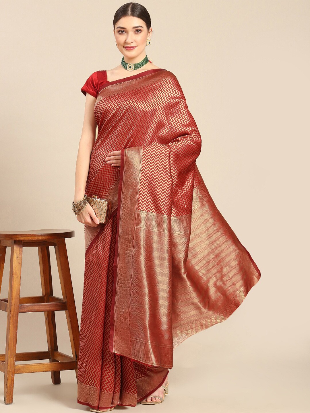 

all about you Ethnic Motifs Woven Design Zari Silk Blend Kanjeevaram Saree, Red