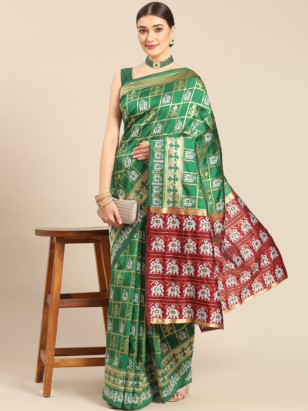 

all about you Green & Maroon Ethnic Motifs Woven Design Zari Kanjeevaram Saree