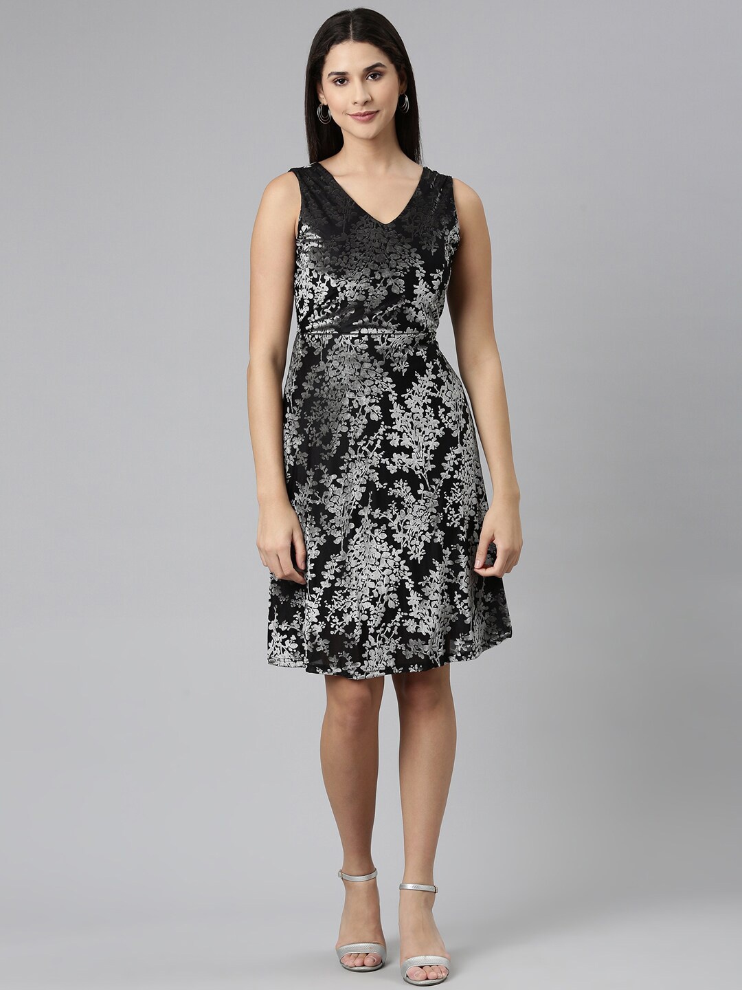 

SHOWOFF Self Design Embellished Floral Velvet Fit & Flare Dress, Black