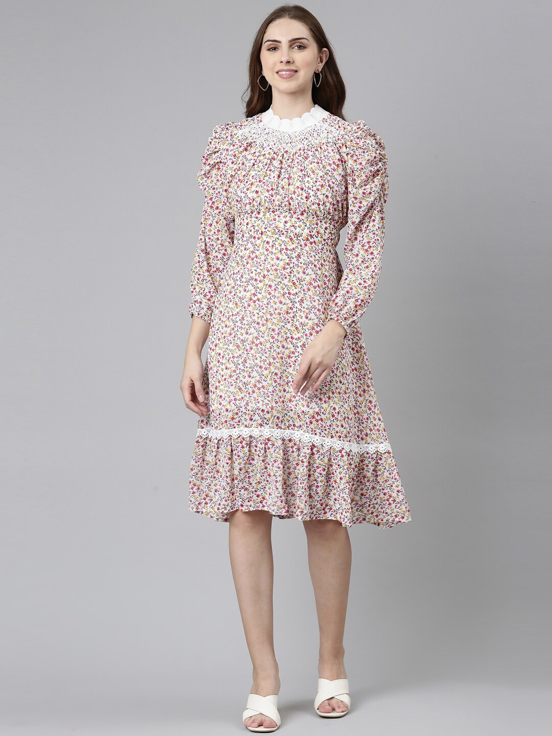 

SHOWOFF Floral Print Puff Sleeve Fit & Flare Dress, White