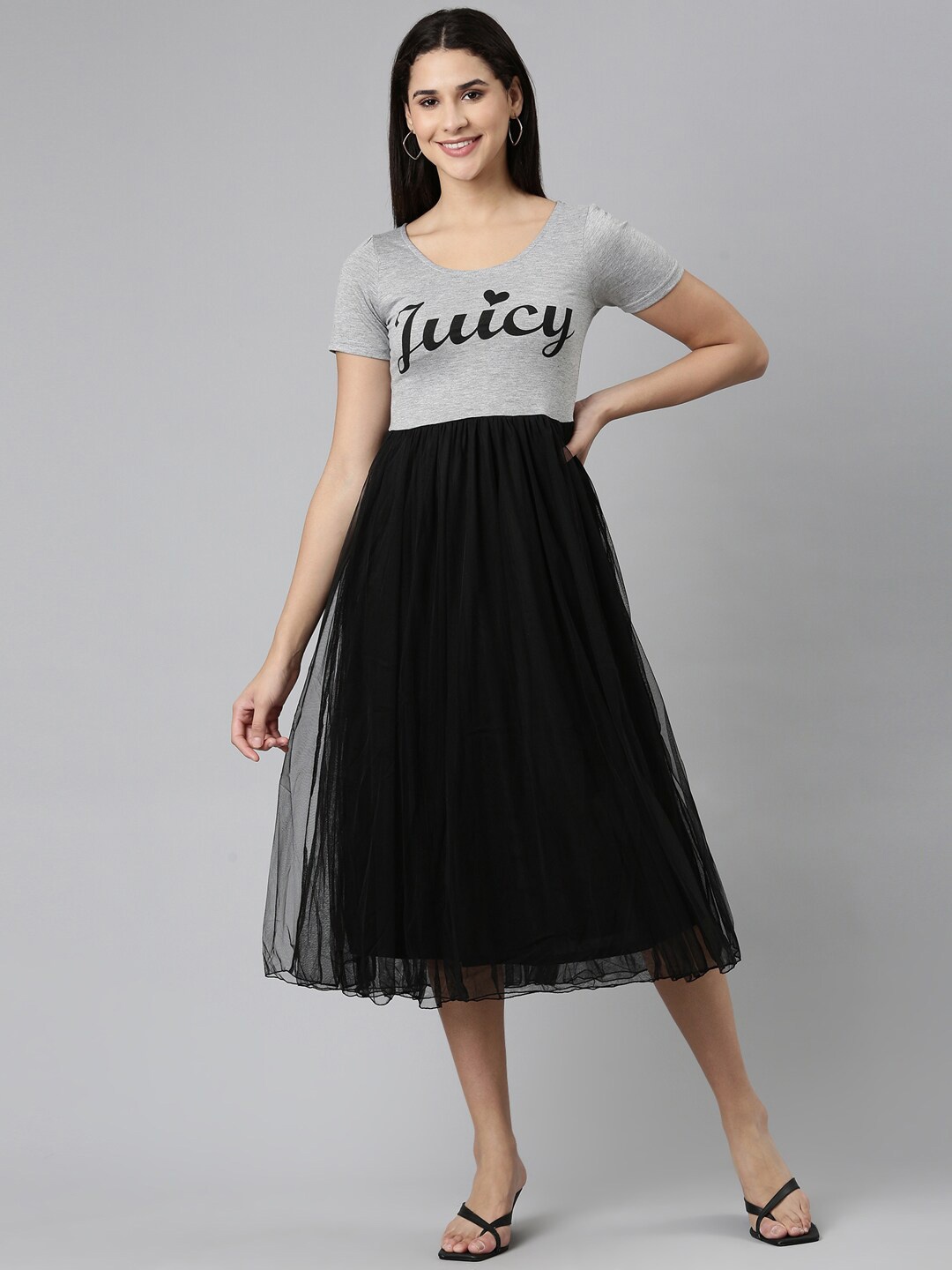 

SHOWOFF Typography Printed Gathered Detailed Cotton Fit & Flare Midi Dress, Black