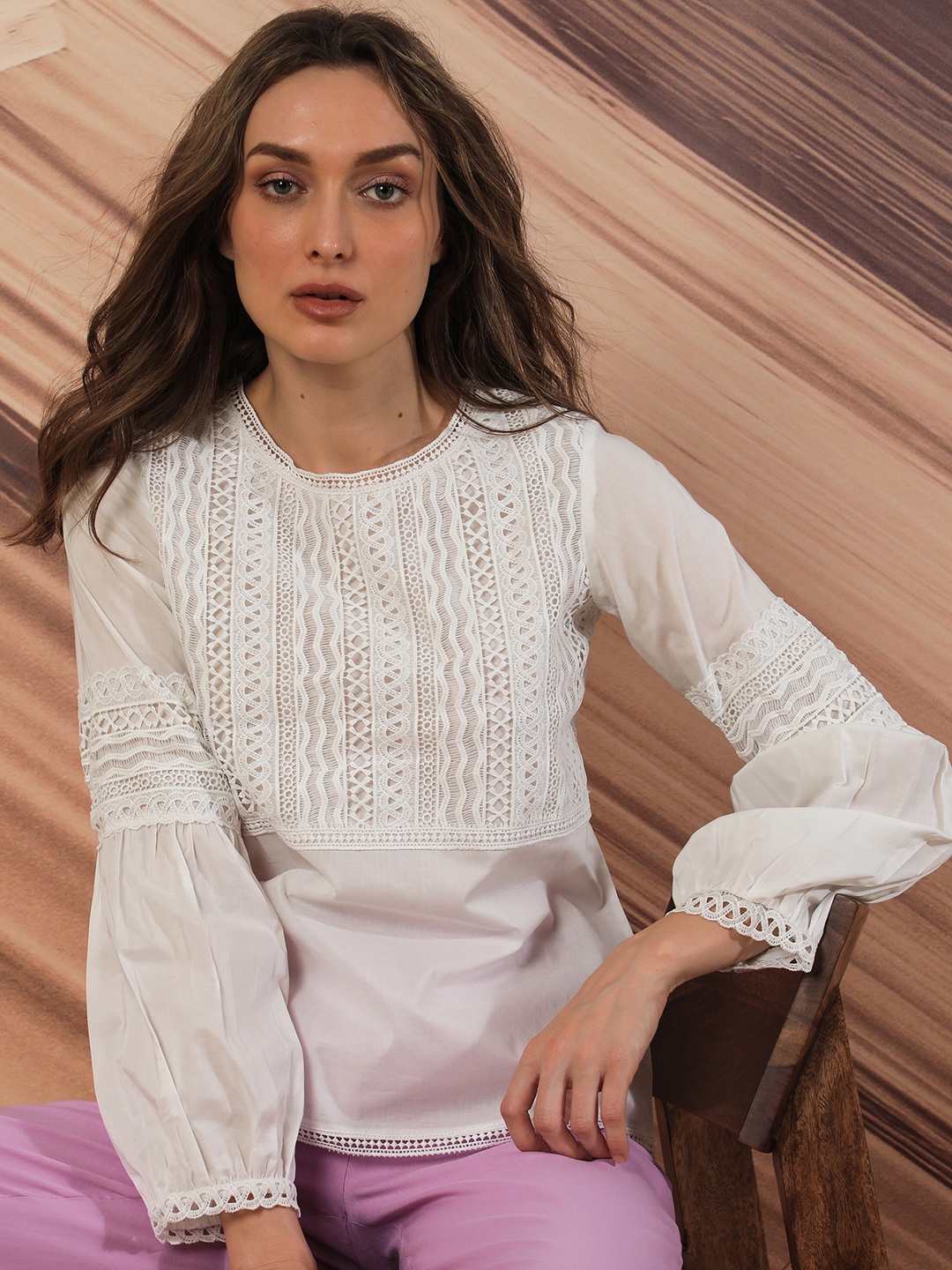 

RAREISM Lace Work Detailed Cuffed Sleeves Pure Cotton Top, White