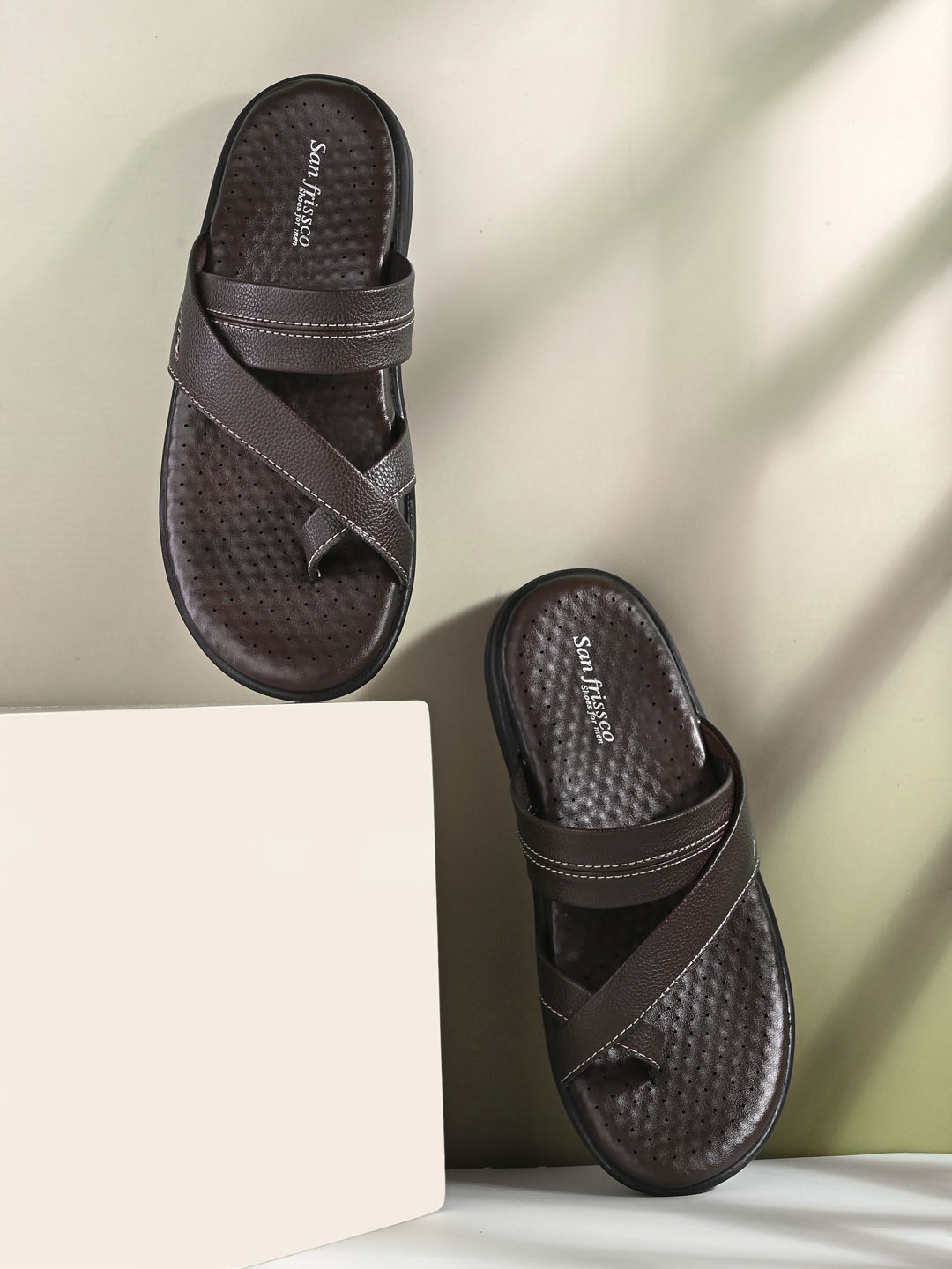 San Frissco Men Arch for Extra Comfort One Toe Comfort Sandals, Brown