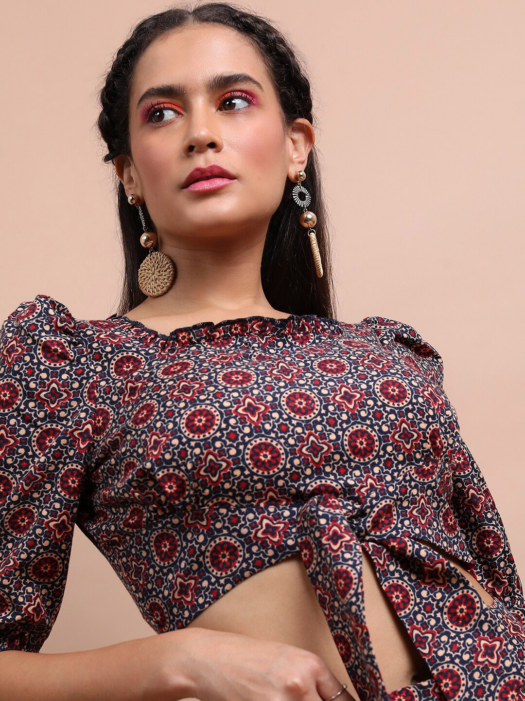 

Vishudh Brown Printed Crop Top Co-Ords with Palazzo, Red