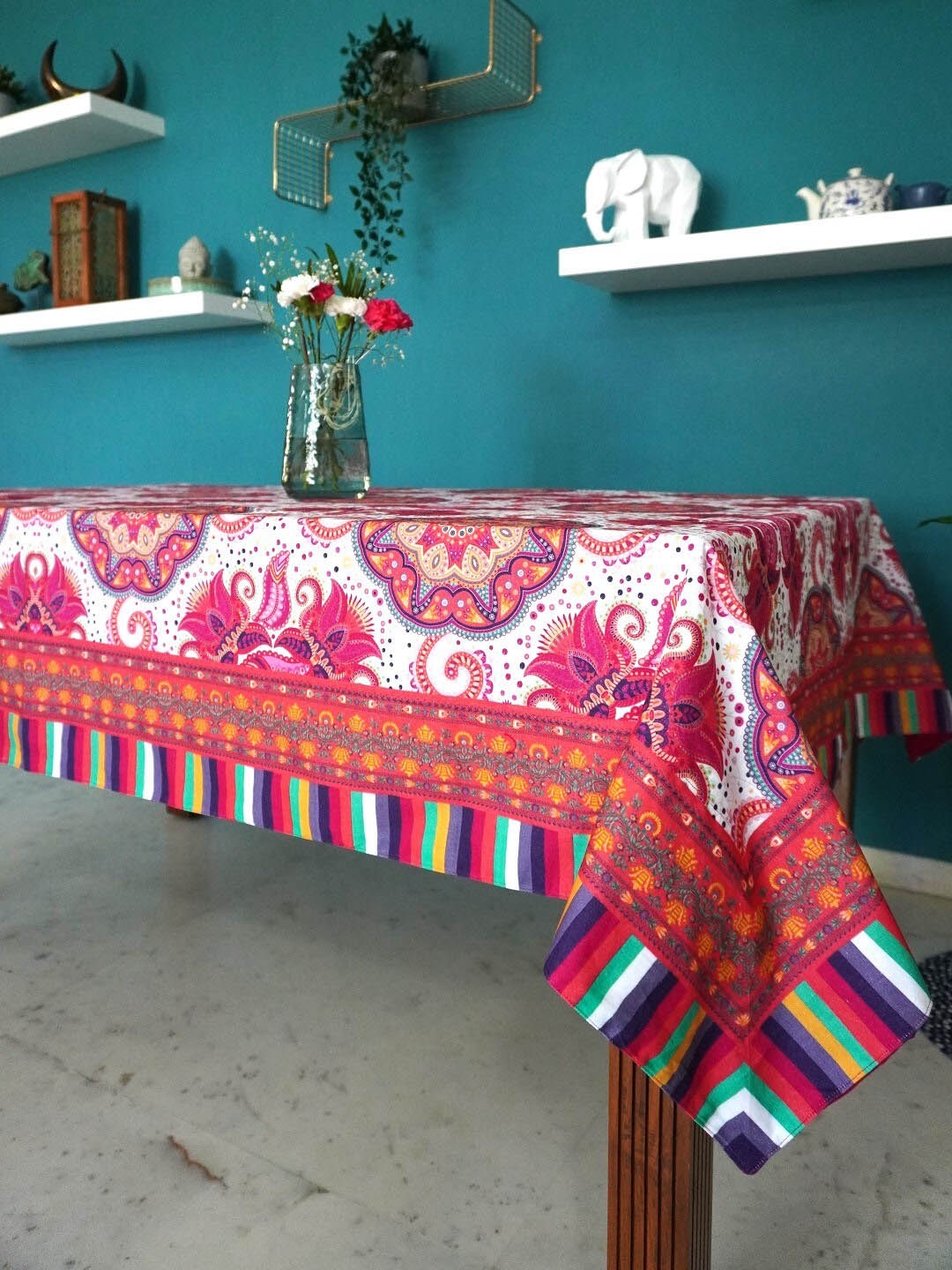 

TARA- Sparkling Homes White & Pink Ethnic Motifs Printed Pure Cotton 6 Seater Table Cover