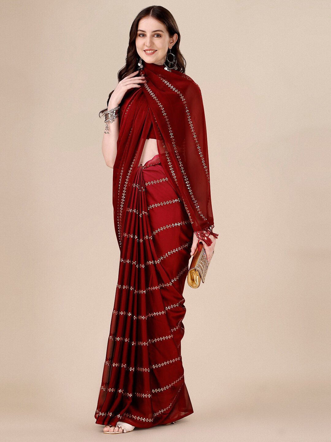 

Mitera Red & Gold-Toned Sequinned Embellished Saree