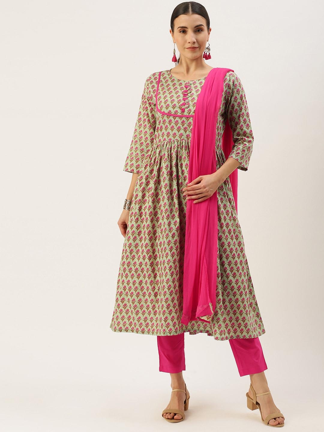 

KALINI Women Green Floral Printed Regular Pure Cotton Kurta with Trousers & With Dupatta
