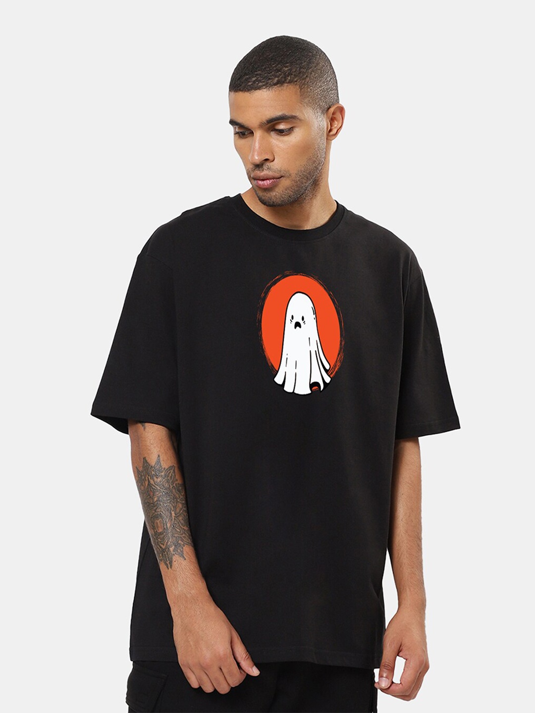 

Mad Over Print Men Graphic Printed Oversized CottonT-shirt, Black