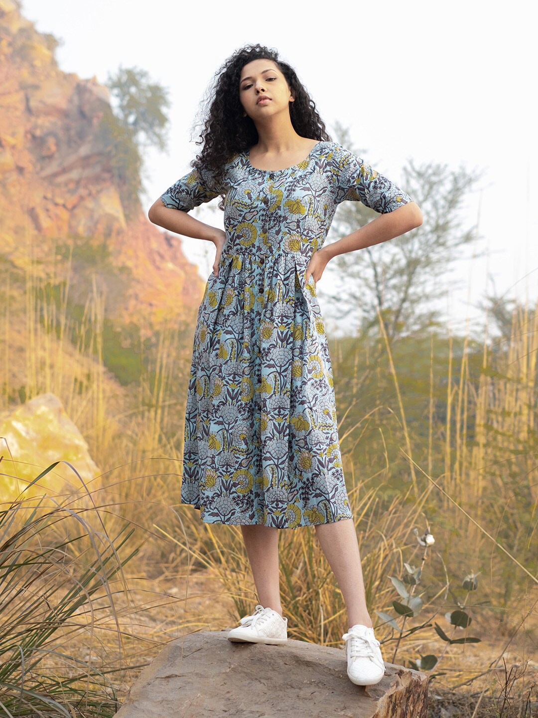 

AKISO Floral Printed Gathered Detail Pure Cotton Fit & Flare Midi Dress, Blue