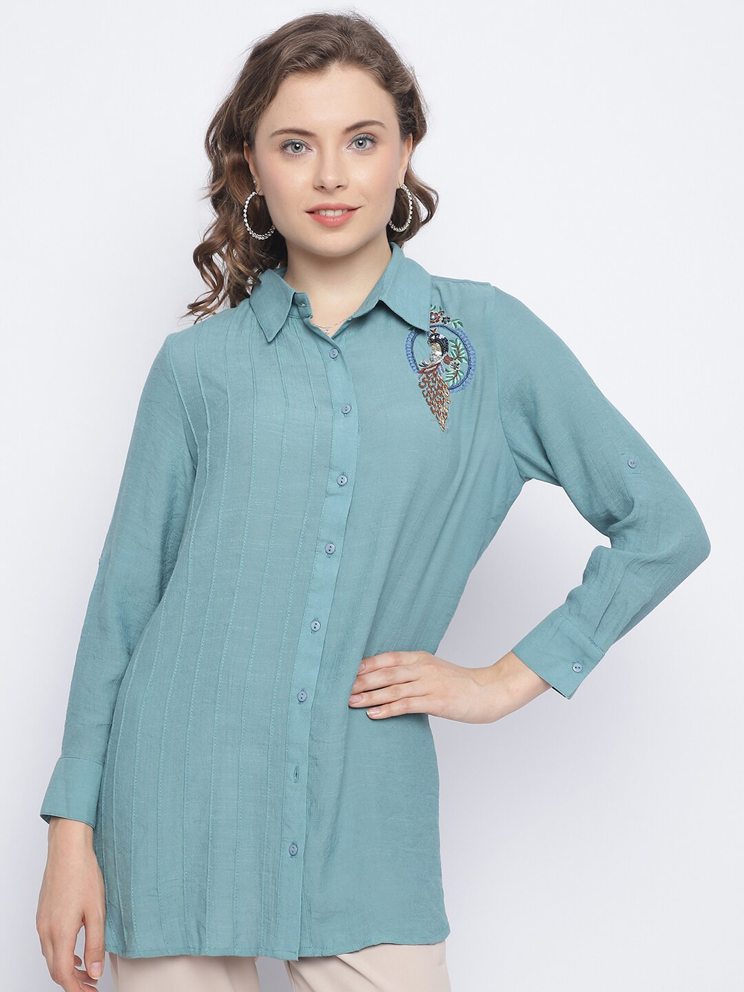 

CHIQUE Embellished Spread Collar Shirt, Turquoise blue