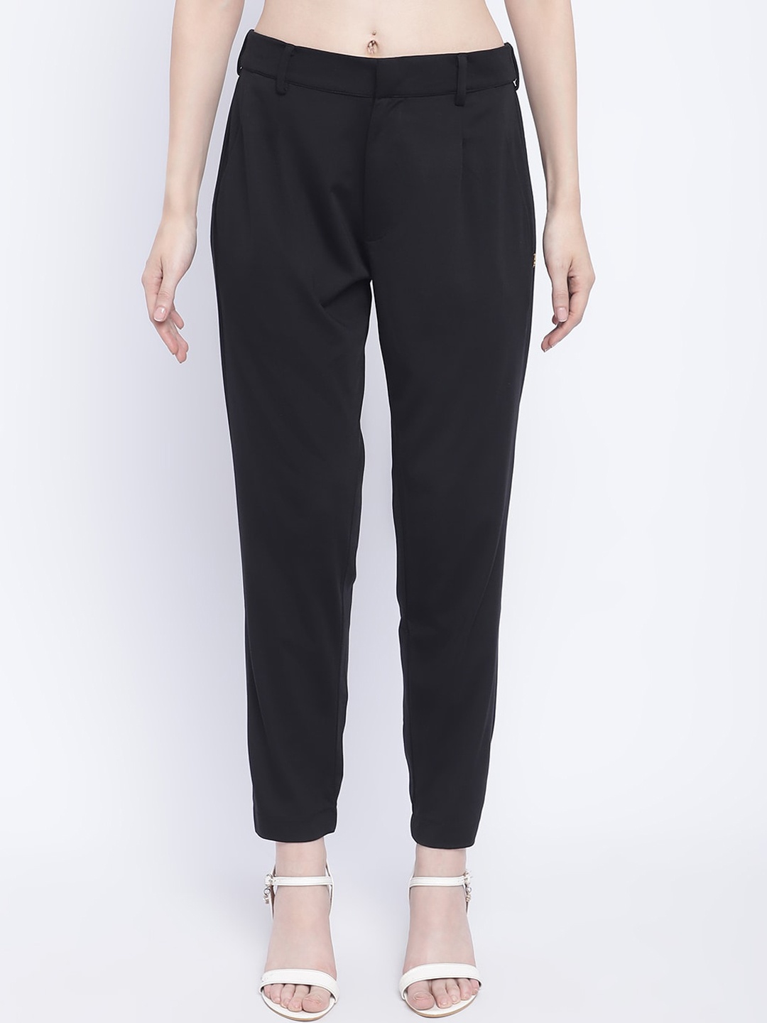 

CHIQUE Women Mid-Rise Pleated Plain Peg Trousers, Black