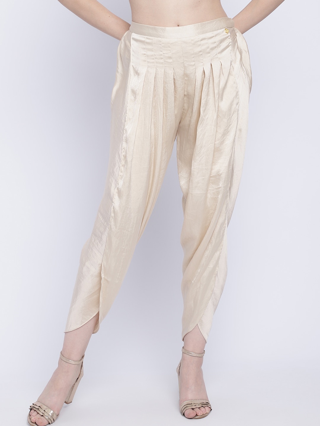 

CHIQUE Women Pleated Jodhpuris Trousers, Gold
