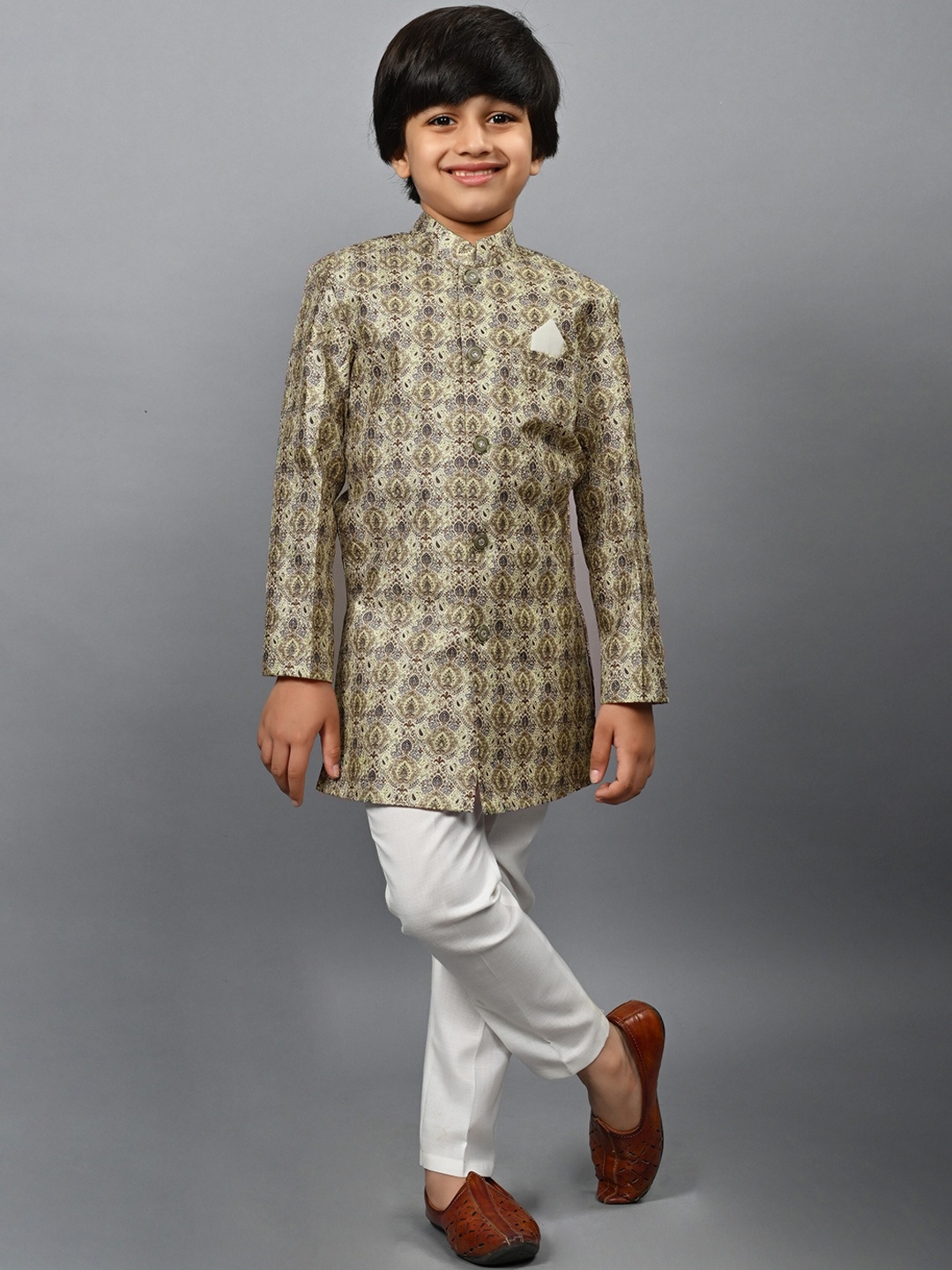 

BAESD Boys Self Design Sherwani Set, Grey