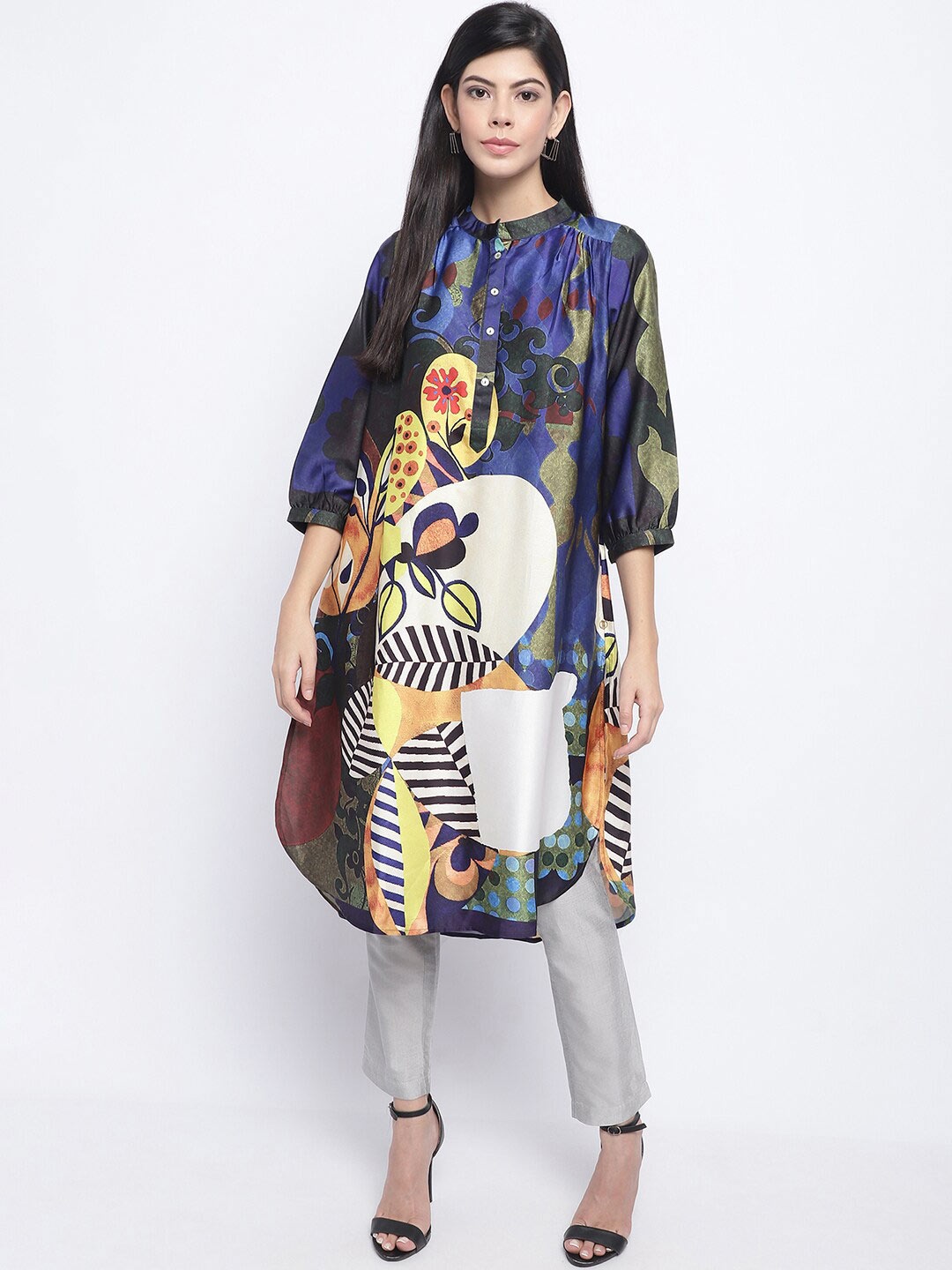 

CHIQUE Floral Printed Puff Sleeves A-Line Curved Kurta, Navy blue