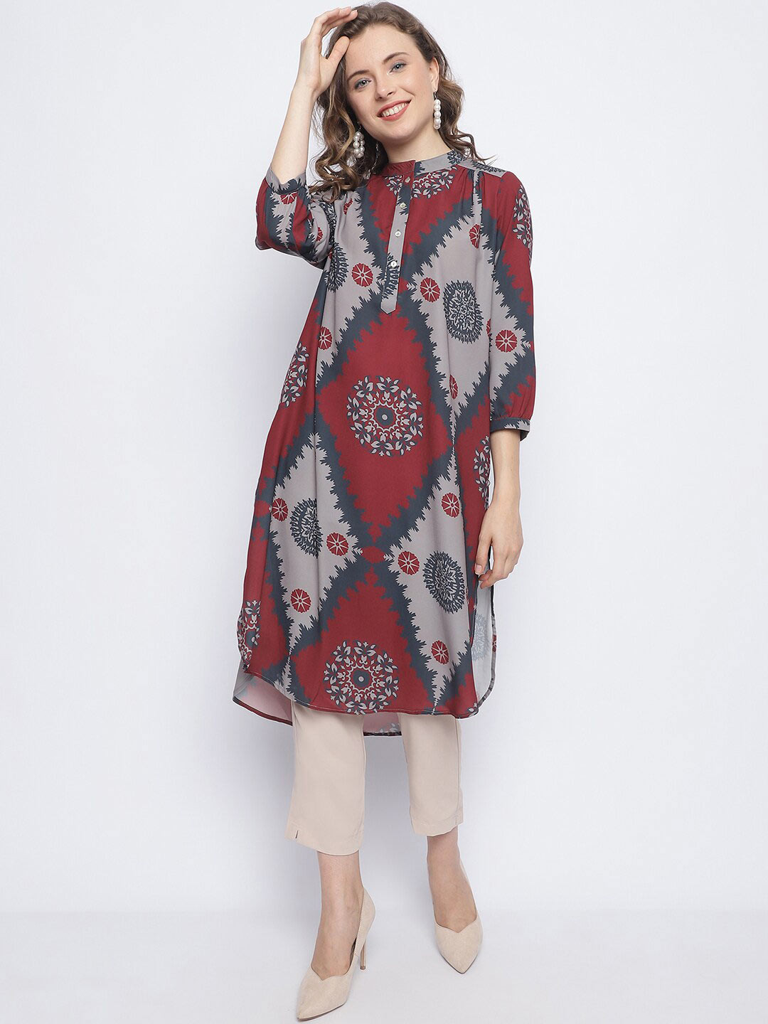 

CHIQUE Ethnic Motifs Printed Puff Sleeves Curved Kurta, Grey