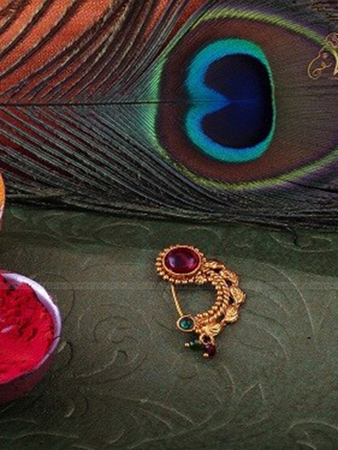 

Vighnaharta Gold-Plated Stone-Studded & Beaded Maharashtrian Nosepin