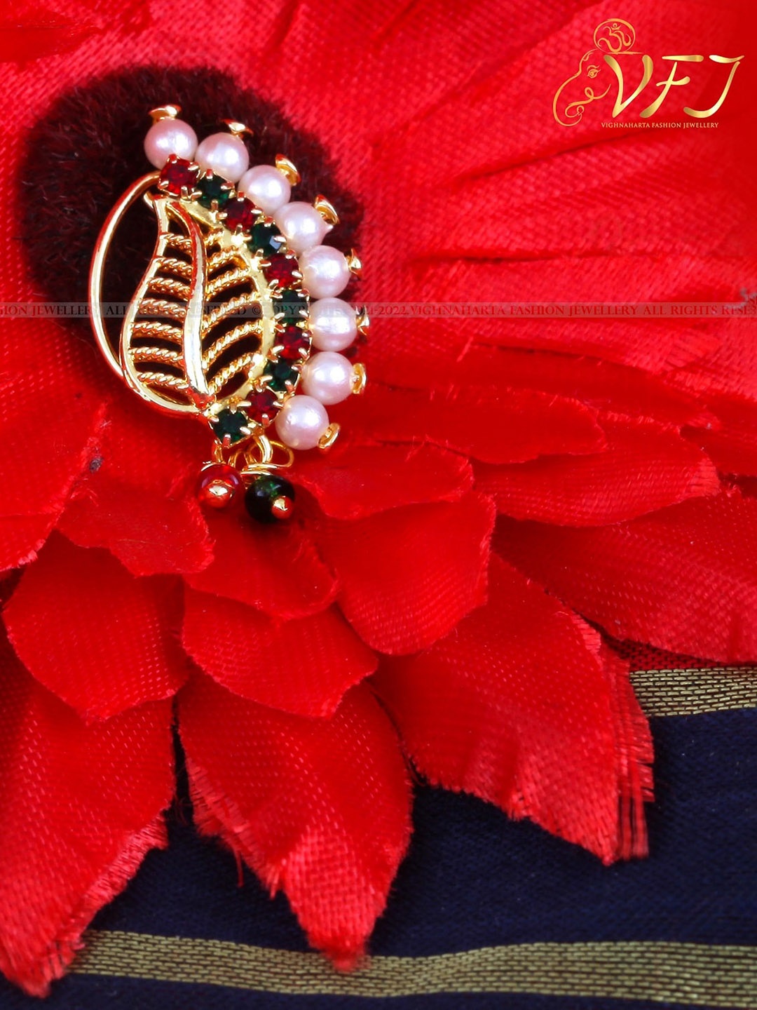 

Vighnaharta Gold-Plated AD-Stone-Studded and Pearls Beaded Nosepin