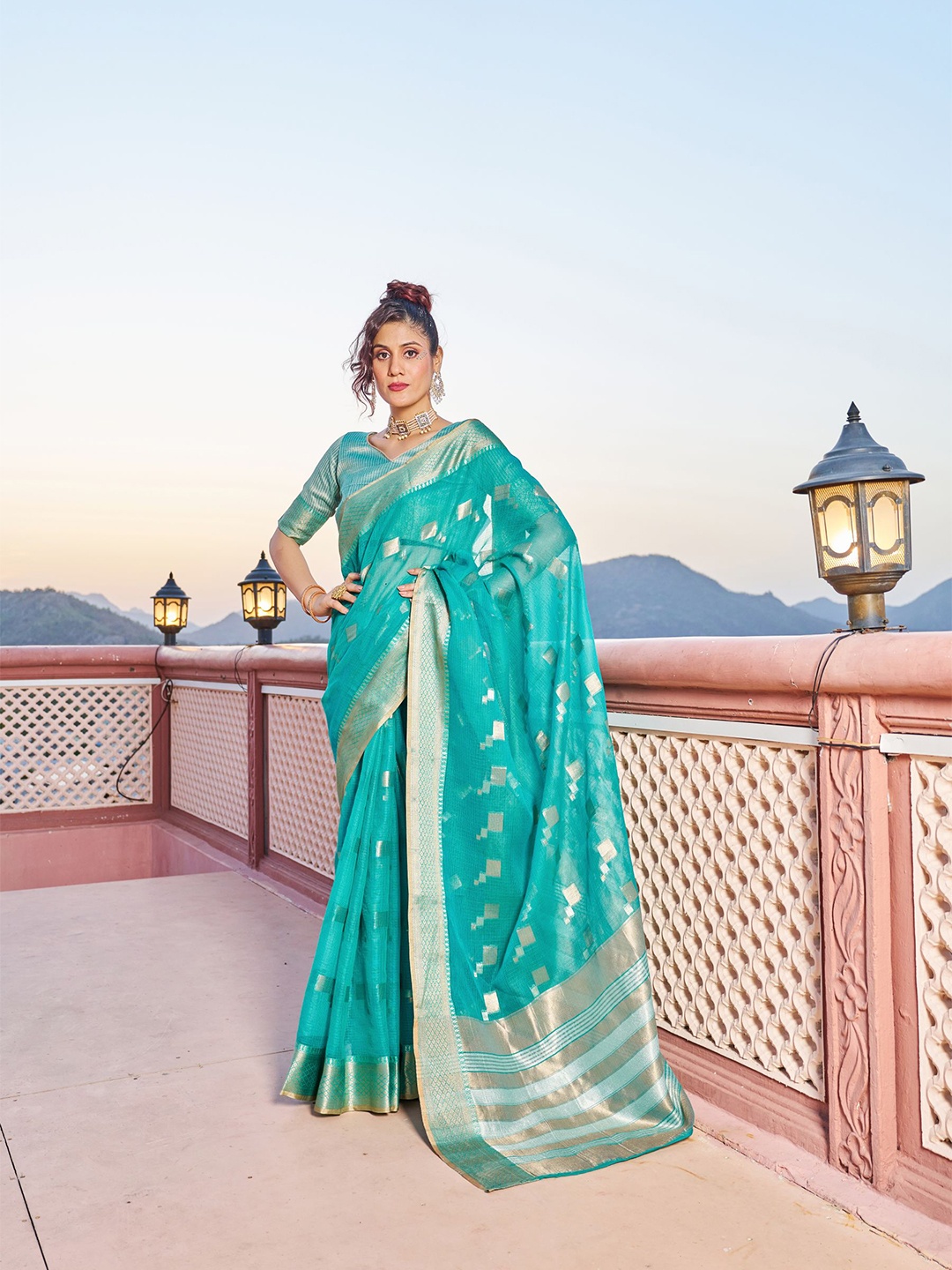 

MORLY Ethnic Motifs Woven Design Zari Kanjeevaram Saree, Turquoise blue