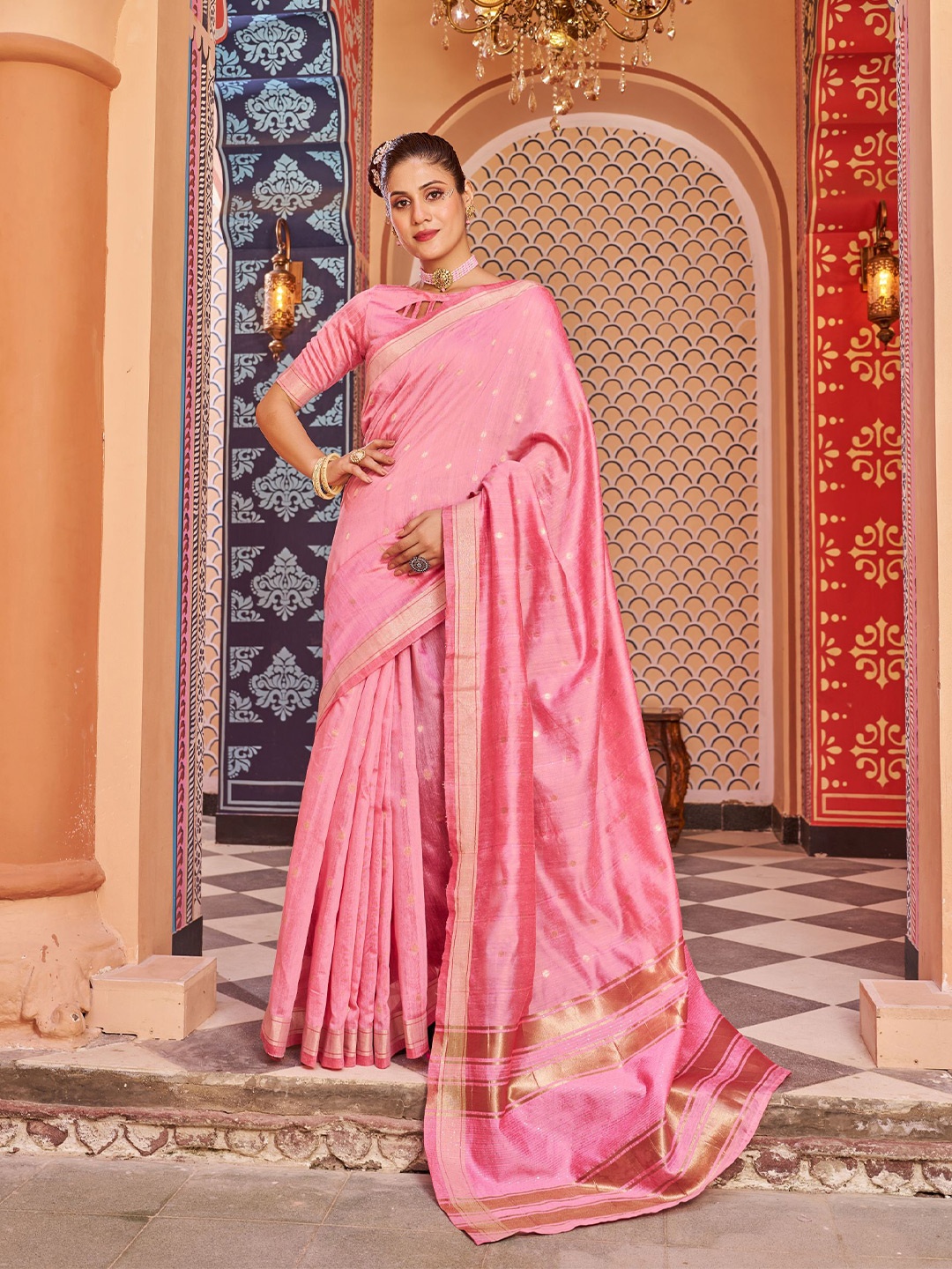 

MORLY Ethnic motif Woven Design Zari Kanjeevaram Saree, Rust
