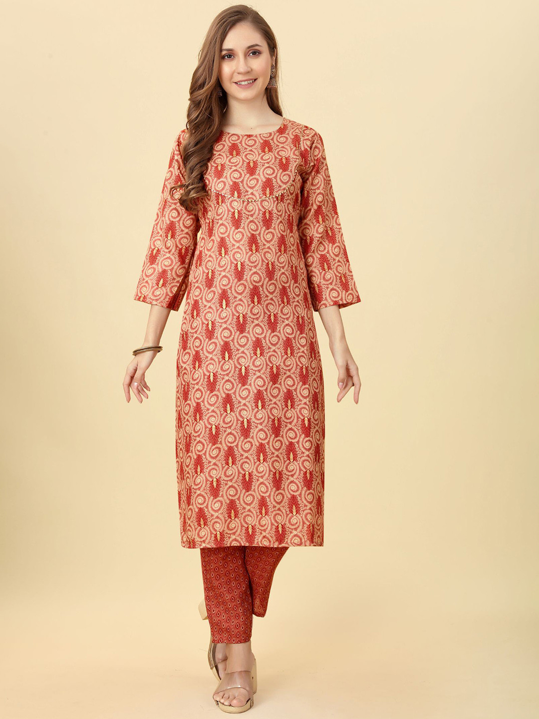 

KALINI Women Peach-Coloured Floral Printed Regular Gotta Patti Kurta with Trousers