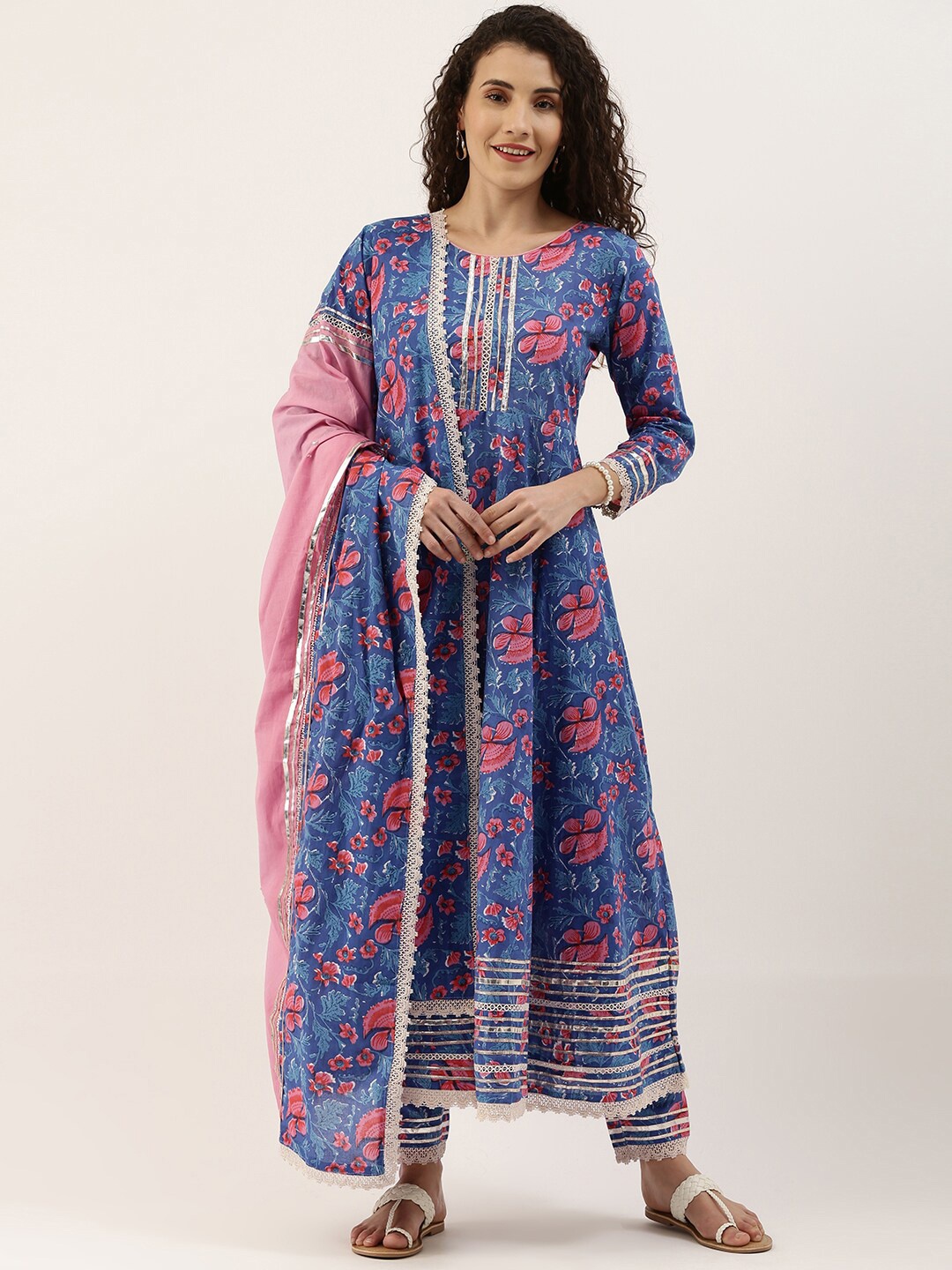 

Saanjh Blue Floral Printed Regular Pure Cotton Kurta with Trousers & With Dupatta
