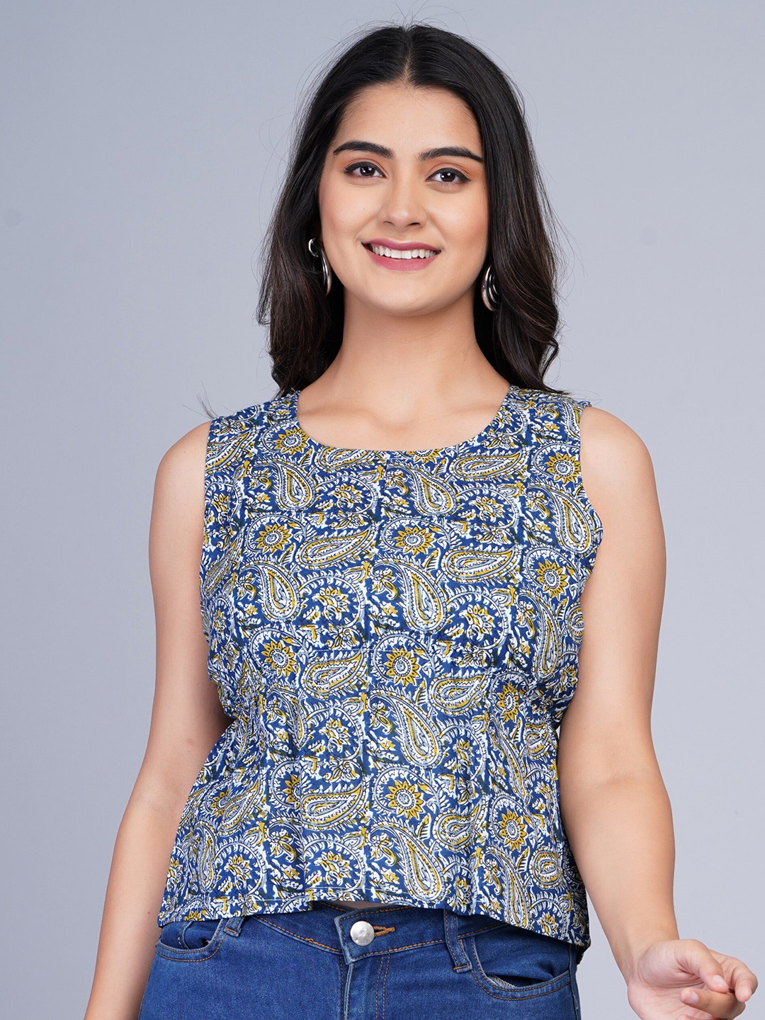 

SkyaSia Blue & Yellow Paisley Print Crop Top