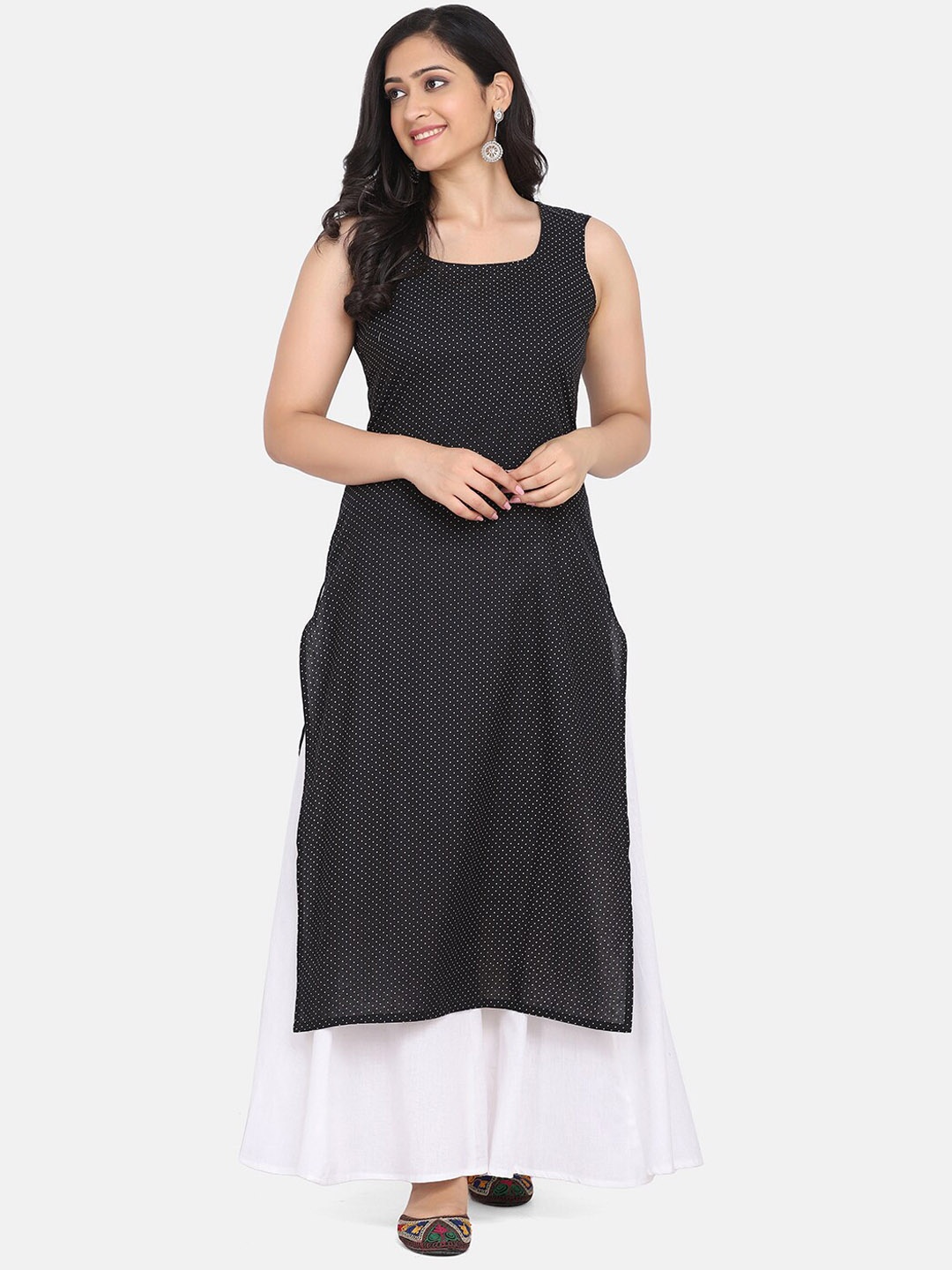 

KALINI Geometric Printed Regular Pure Cotton Kurta with Palazzos, Black