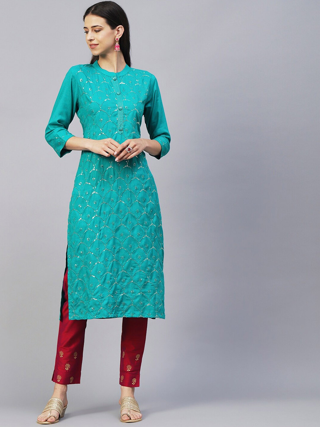 

FASHOR Women Sequins Embroidered Straight Kurta, Sea green