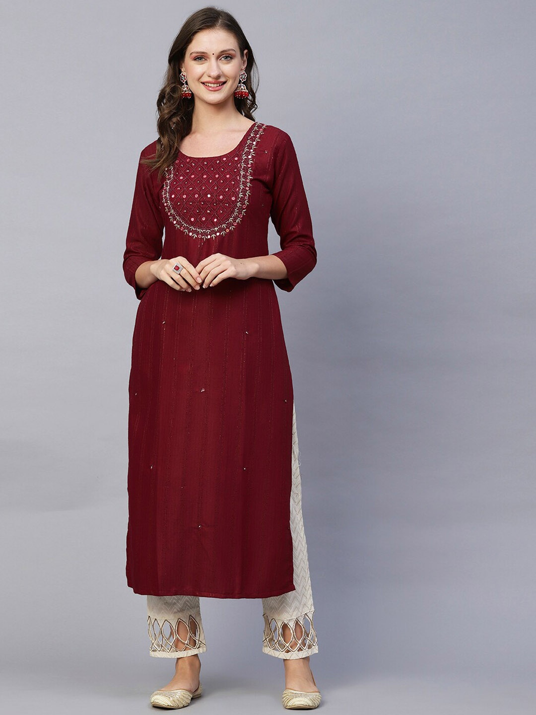 

FASHOR Maroon Embroidered Mirror Work Kurta
